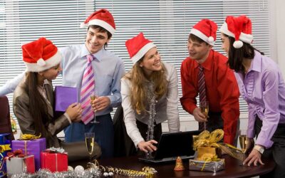 Meaningful Holiday Gift Ideas for Clients and Employees: A Business Gift Guide